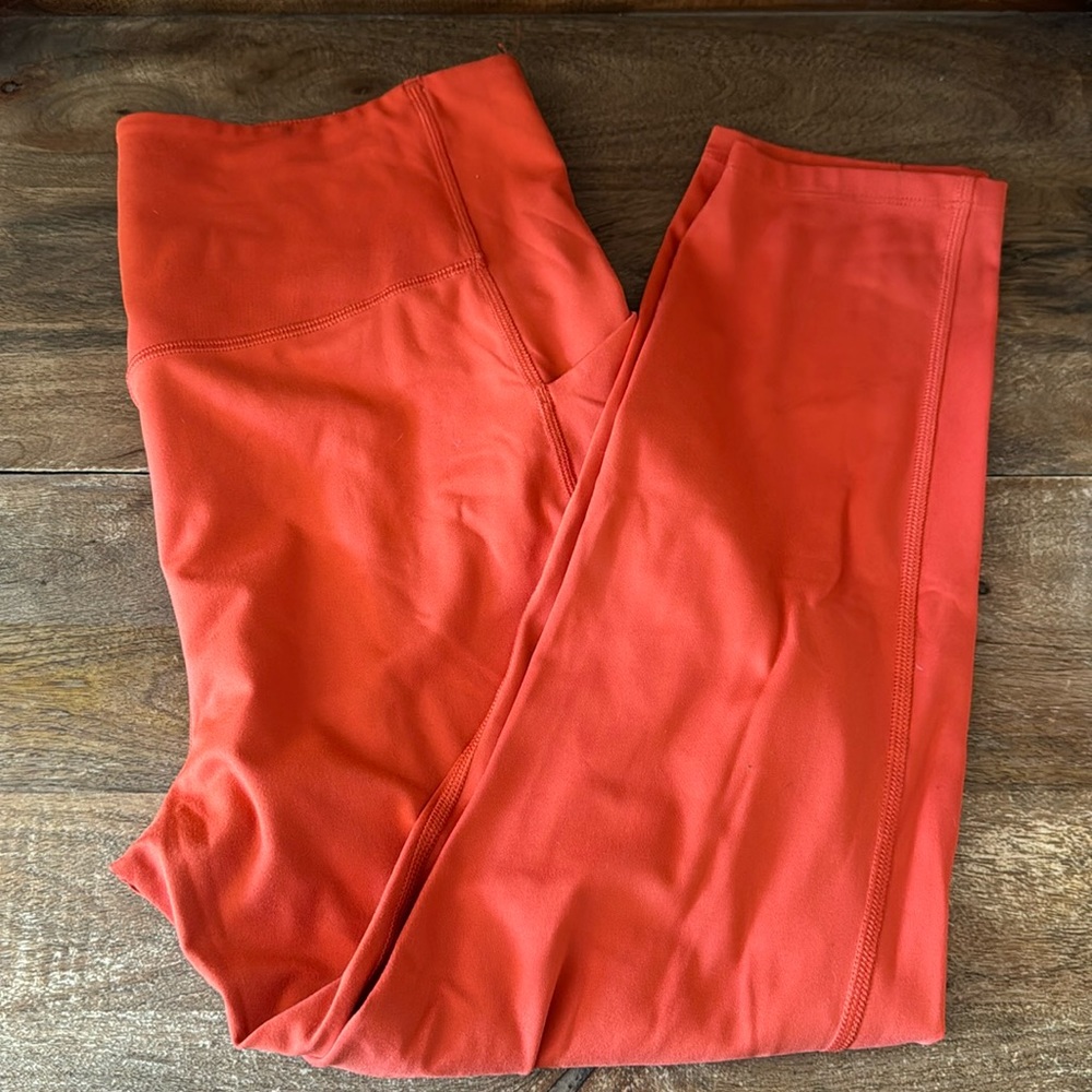 XL girlfriend collective orange 7/8 pocket leggings
